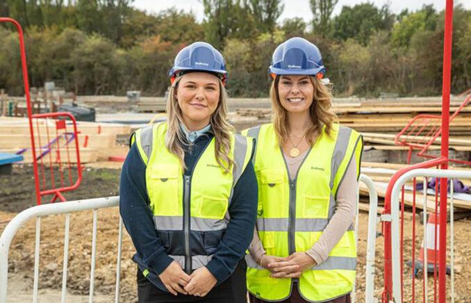 Trainee assistant site manager Sophie Curtis with North East Mayor Kim McGuinness during the mayor’s visit to Bellway’s Centurion Chase development in Wallsend.