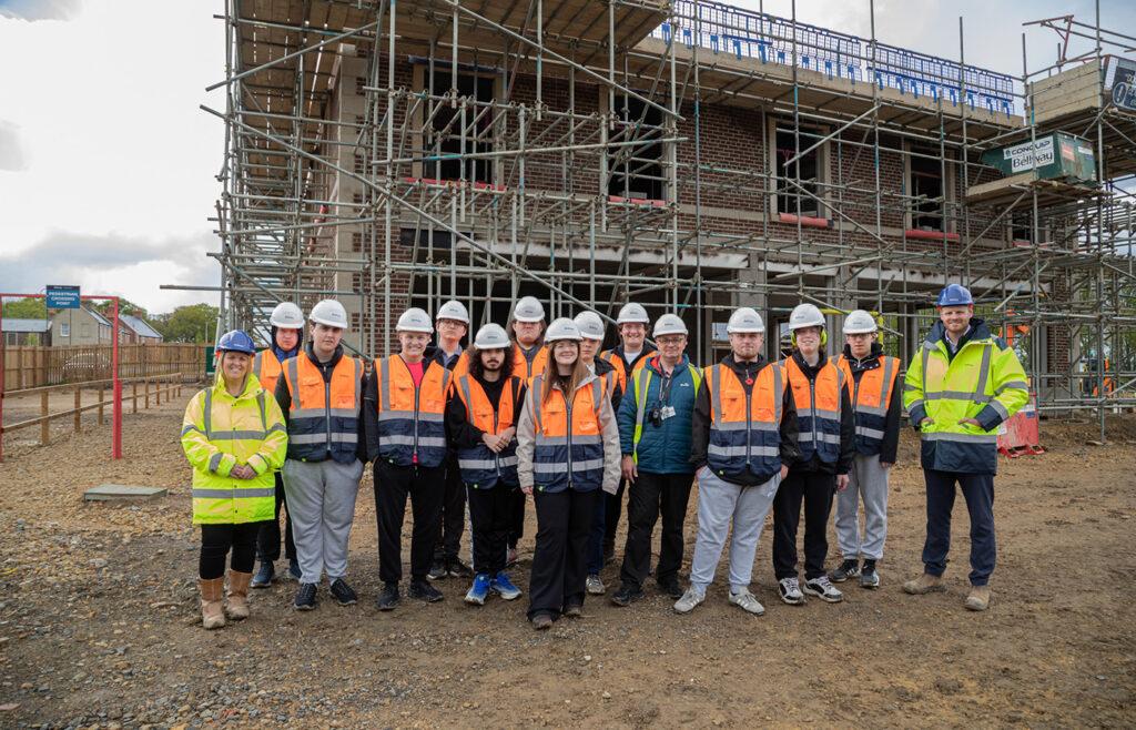 Bellway Durham Sixthform Visit Hedworths Green At Lambton Park